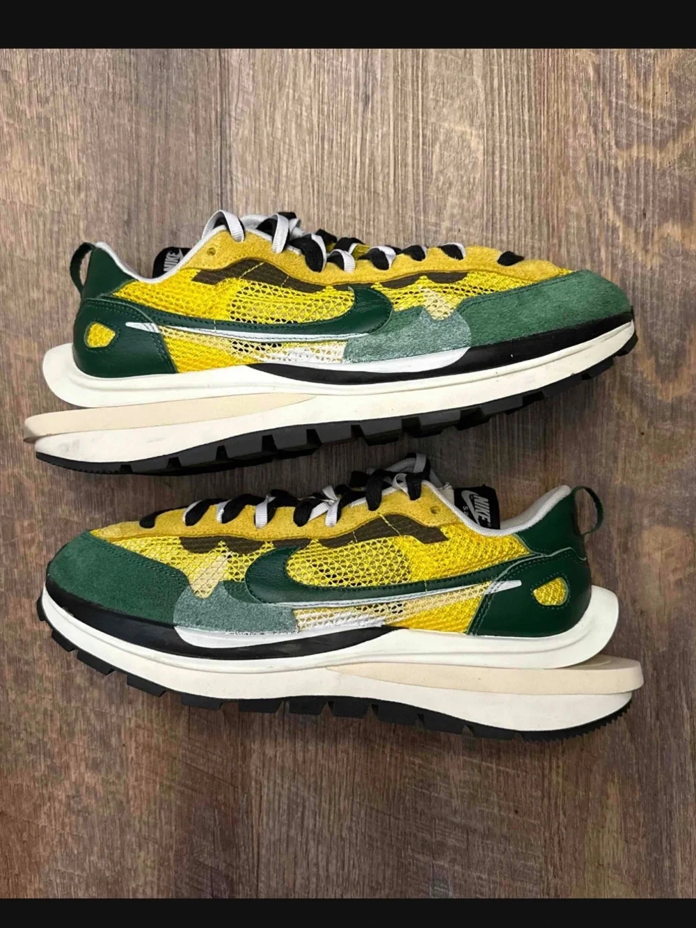 Sacai x Nike VaporWaffle Tour Yellow Green Men’s Size 11 Sneakers Shoes
